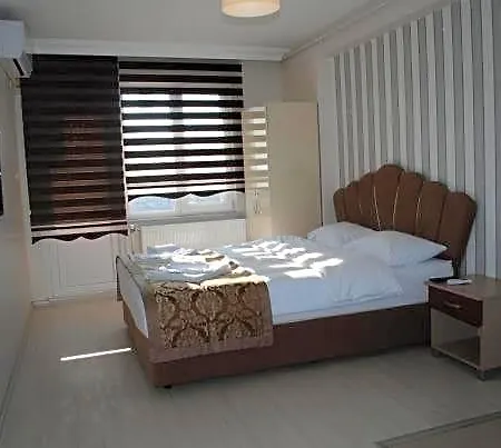 Hotel Selimiye Palace 3*